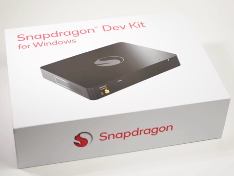 Das Snapdragon Dev Kit erhält keinen Software-Support mehr, nur Tage nach dem Launch. (Bildquelle: Jeff Geerling)